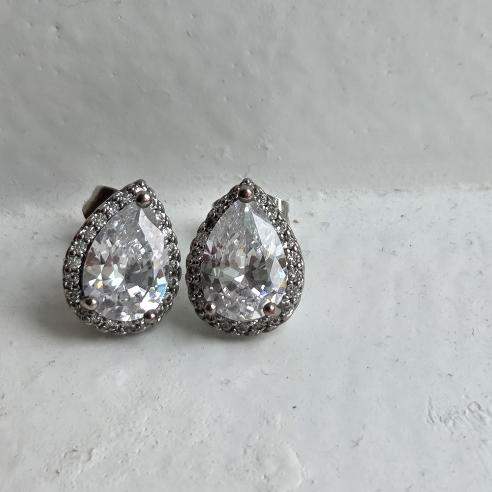 Classic Teardrop Crystal Stud Earrings - Silver Tone